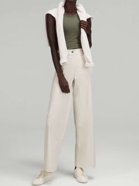 lululemon size 31 City Sleek 5-Pocket Wide Leg High Rise Pants in Natural Ivory